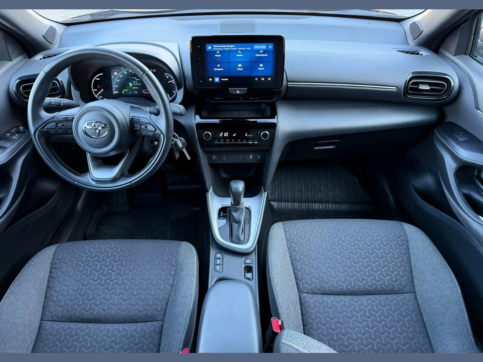 Toyota Yaris Cross COMFORT TECH — zdjęcie 2