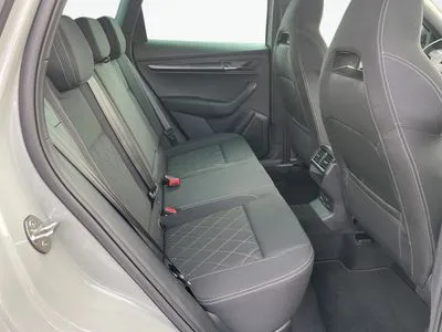 Skoda Karoq 1.5 TSI ACT 4x2 Sportline DSG