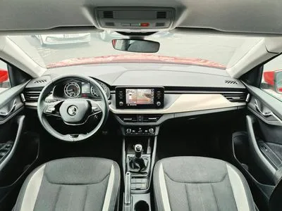 Škoda Kamiq 1.0 TSI 110 KM Style kamera I właścicel podgrzewana przednia szyba