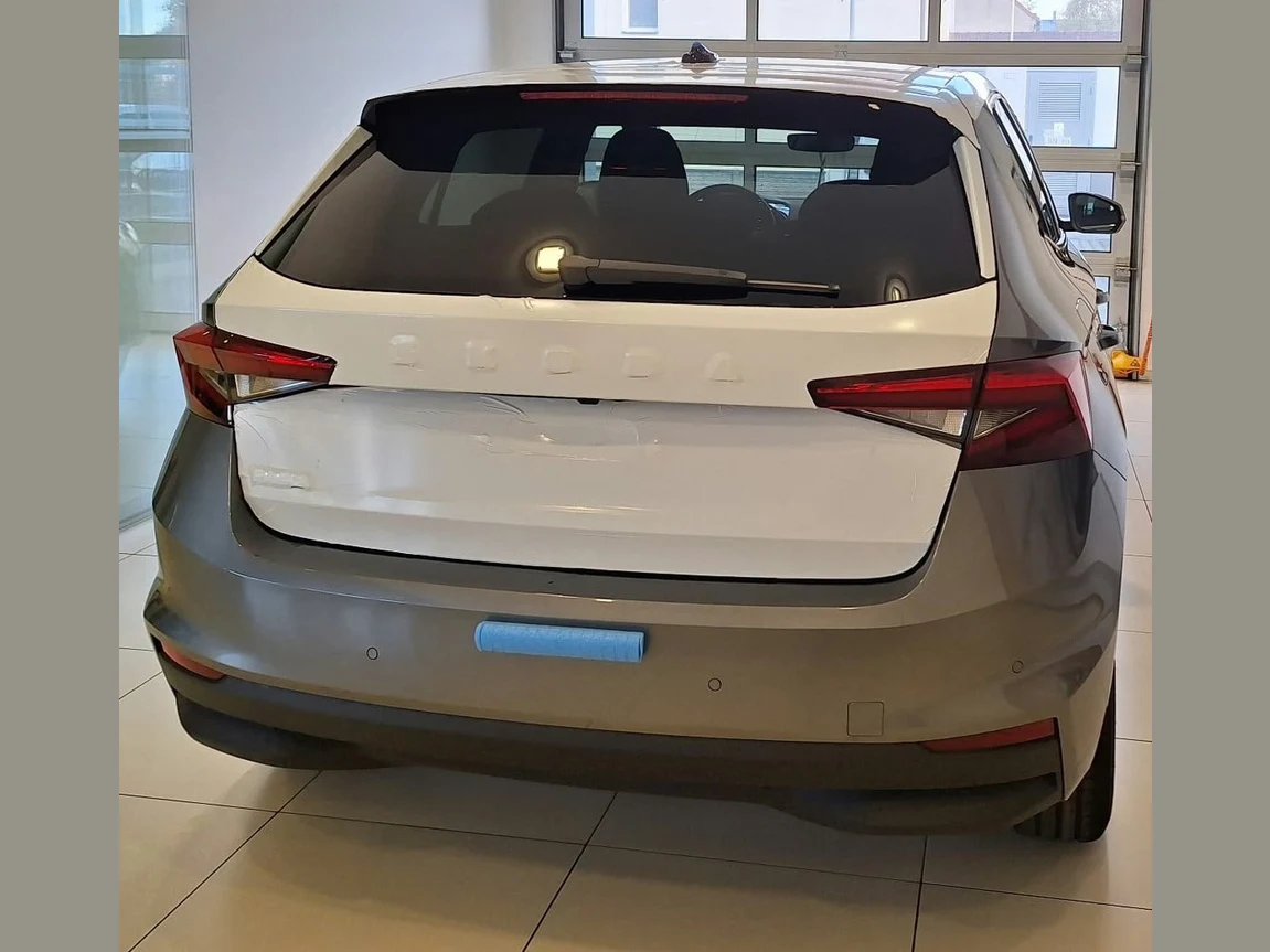 Škoda Fabia 1.0 TSI Drive IV (2021-) — zdjęcie 11