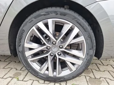 Skoda Octavia 1.5 TSI mHEV Sportline DSG