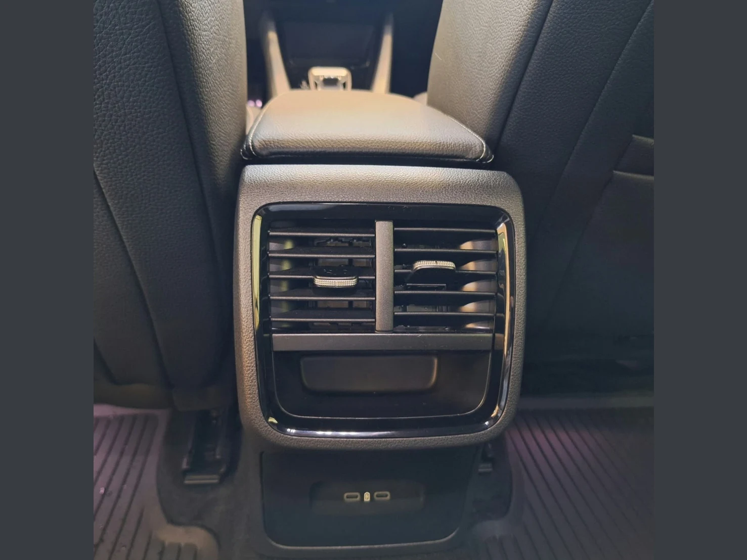 Škoda Octavia 1.5 TSI mHEV Sportline DSG IV (2020-) — zdjęcie 13