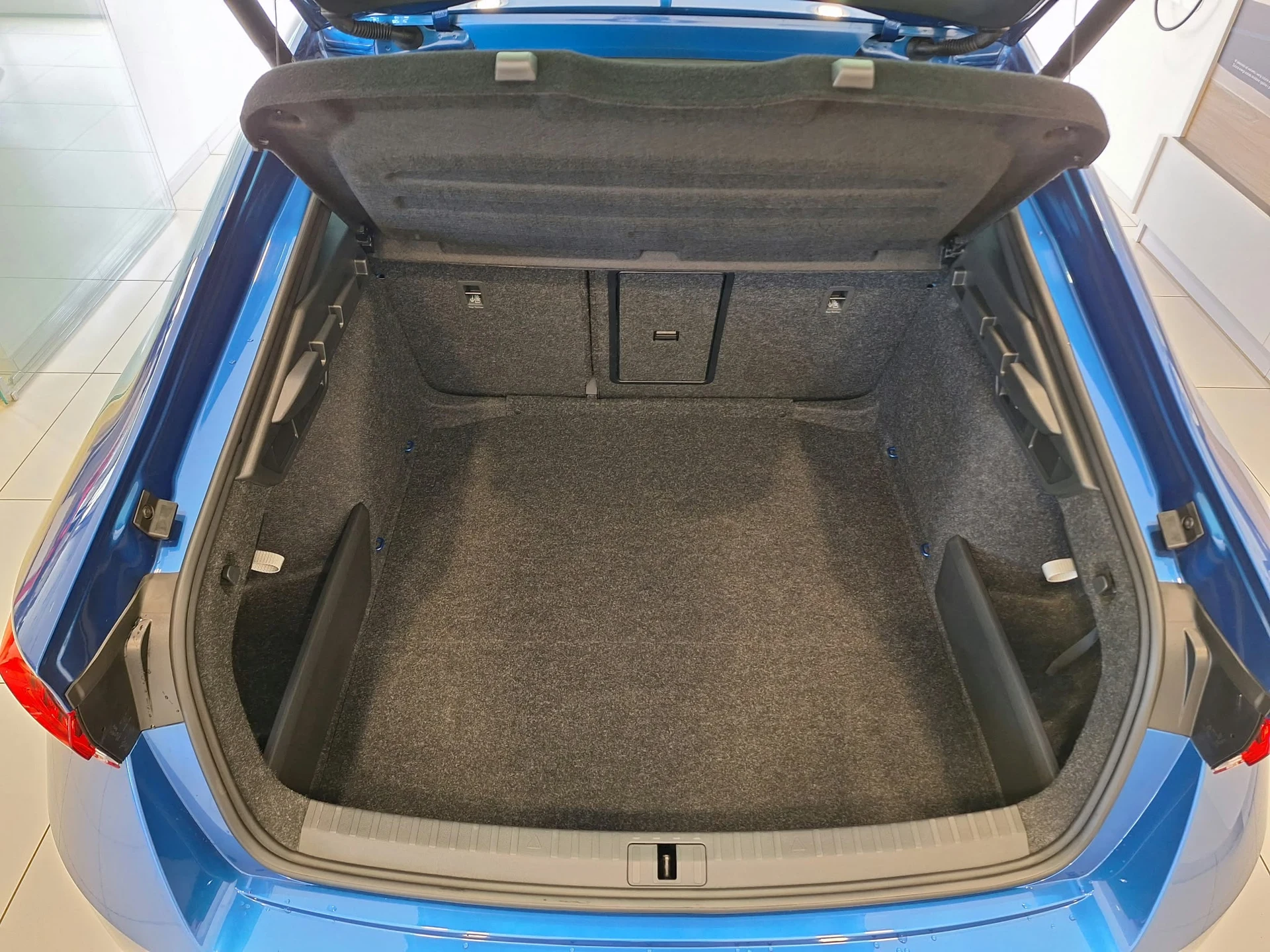 Škoda Octavia 1.5 TSI mHEV Sportline DSG IV (2020-) — zdjęcie 19