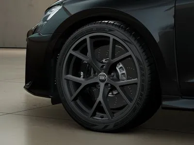 Audi RS3 Limousine TFSI Quattro S tronic