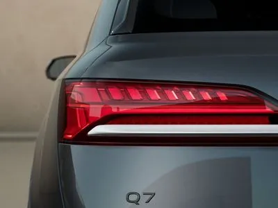 Audi Q7 TDI mHEV 210 kW Quattro S Line Tiptr
