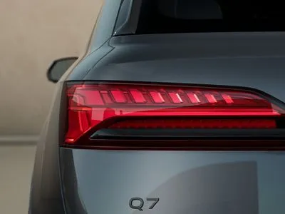 Audi Q7 TDI mHEV 210 kW Quattro S Line Tiptr