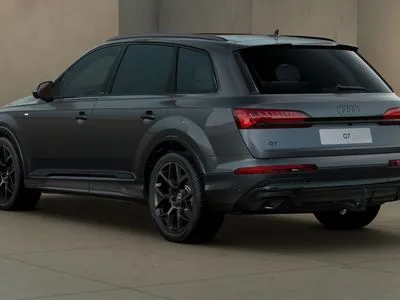 Audi Q7 TFSI mHEV 250 kW Quattro S Line Tiptr