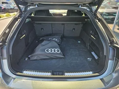 Audi A6 Avant e-Hybrid 220 kW Quattro S tronic