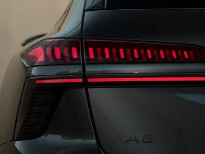 Audi A6 Avant TDI mHEV 220 kW Quattro S tronic
