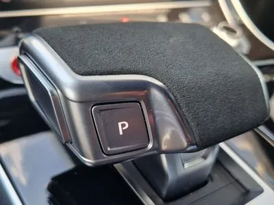 Audi RS Q8 TFSI Quattro Tiptronic Performance