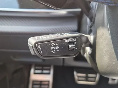Audi RS Q8 TFSI Quattro Tiptronic Performance