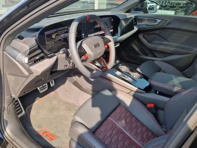 Audi RS5 Avant e-Hybrid 470kW Tiptronic