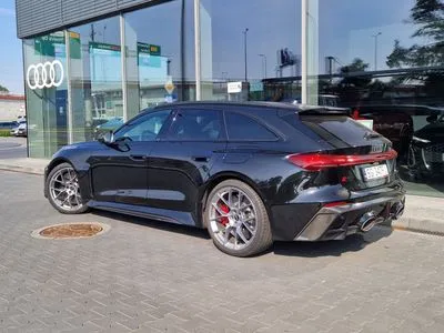 Audi RS5 Avant e-Hybrid 470kW Tiptronic