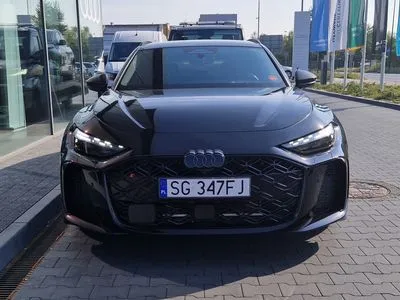 Audi RS5 Avant e-Hybrid 470kW Tiptronic