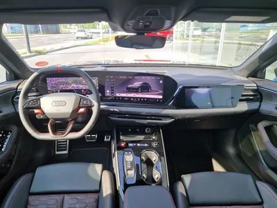Audi RS5 Avant e-Hybrid 470kW Tiptronic