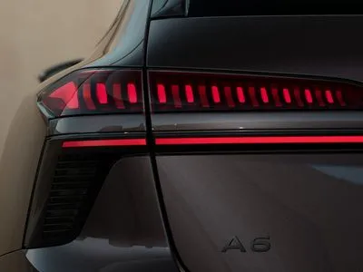 Audi A6 Avant TDI mHEV 220 kW Quattro S tronic