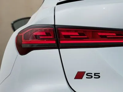 Audi S5 Limousine TFSI S tronic