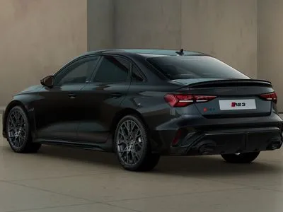 Audi RS3 Limousine TFSI Quattro S tronic