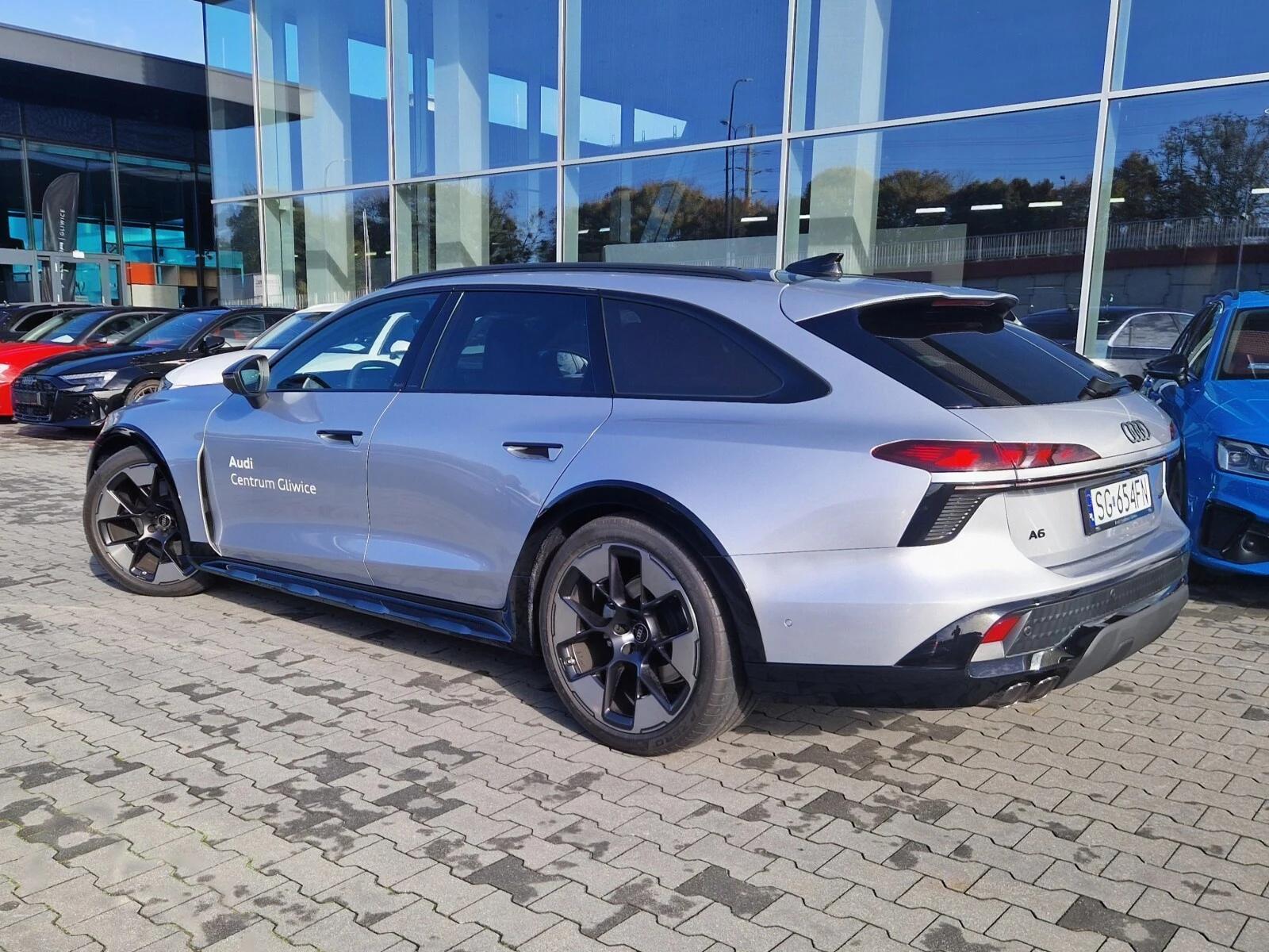 Audi A6 Allroad Audi A6 allroad TDI quattro 220 kW S tronic C9 (2025-) — zdjęcie 3