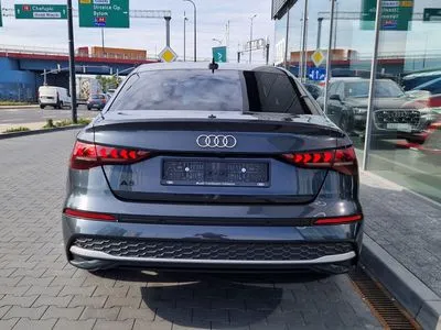 Audi A3 Limousine TFSI mHEV 110 kW Advanced S tronic