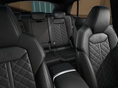 Audi Q8 TFSI e PHEV 360 kW Quattro Tiptronic