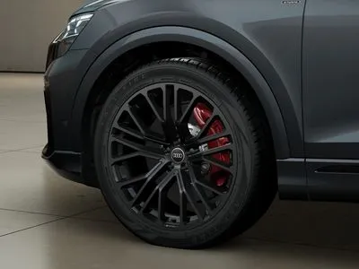 Audi Q8 TFSI e PHEV 360 kW Quattro Tiptronic
