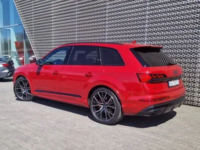 Audi Q7 TFSI e PHEV 360 kW Quattro S Line Tiptr