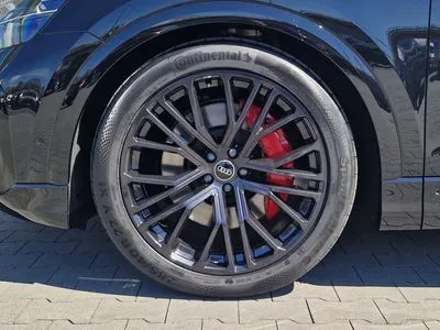 Audi Q8 TFSI e PHEV 360 kW Quattro Tiptronic