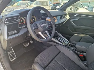 Audi A3 Allstreet TFSI mHEV 110 kW S tronic