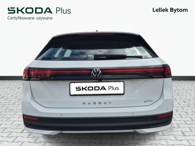 Volkswagen Passat Variant z polskiego salonu. Faktura VAT 23%