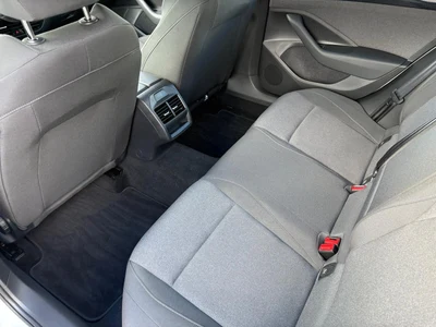 Volkswagen Passat z polskiego salonu. Faktura VAT 23%