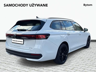 Volkswagen Passat z polskiego salonu. Faktura VAT 23%