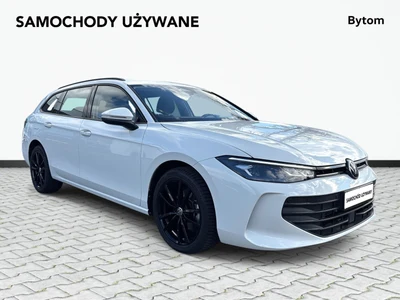 Volkswagen Passat z polskiego salonu. Faktura VAT 23%