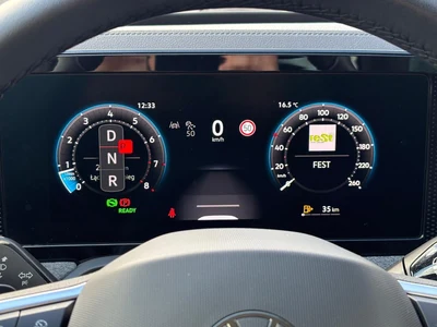 Volkswagen Passat z polskiego salonu. Faktura VAT 23%