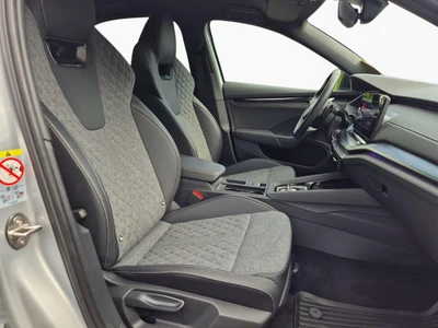 Škoda Octavia z polskiego salonu. Faktura VAT 23%
