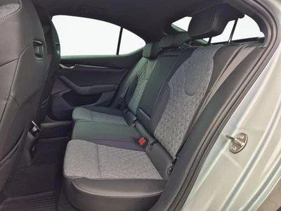 Škoda Octavia z polskiego salonu. Faktura VAT 23%