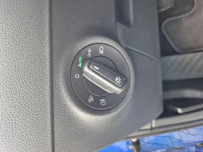 Škoda Karoq z polskiego salonu. Faktura VAT 23%