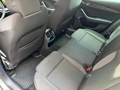 Škoda Octavia z polskiego salonu. Faktura VAT 23%