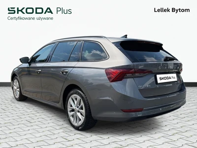 Škoda Octavia z polskiego salonu. Faktura VAT 23%