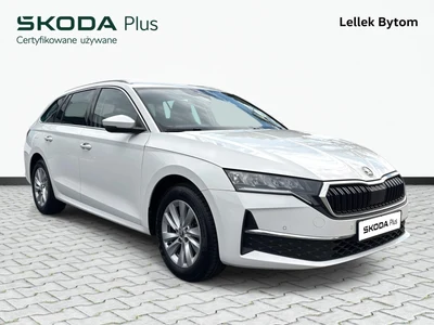 Škoda Octavia z polskiego salonu. Faktura VAT 23%