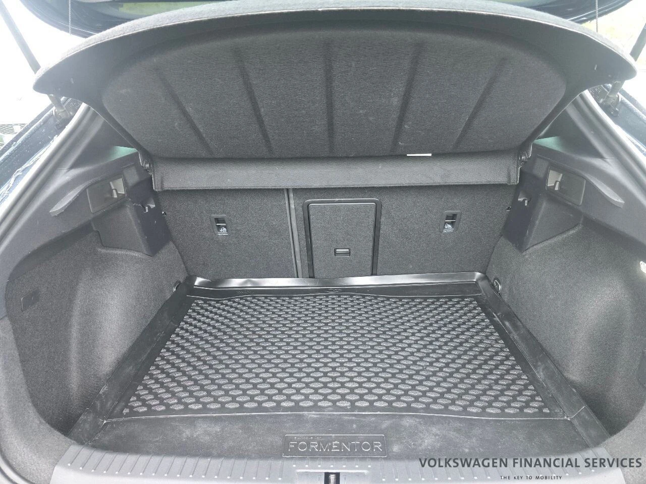 Cupra Formentor SUV 1.5 TSI 150 KM AU7 Start/Stop — zdjęcie 8