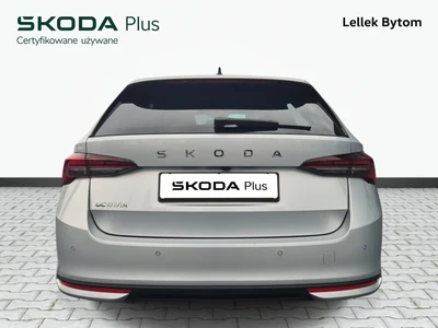 Škoda Octavia z polskiego salonu. Faktura VAT 23%