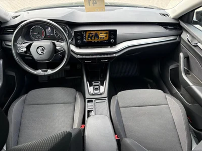 Škoda Octavia z polskiego salonu. Faktura VAT 23%