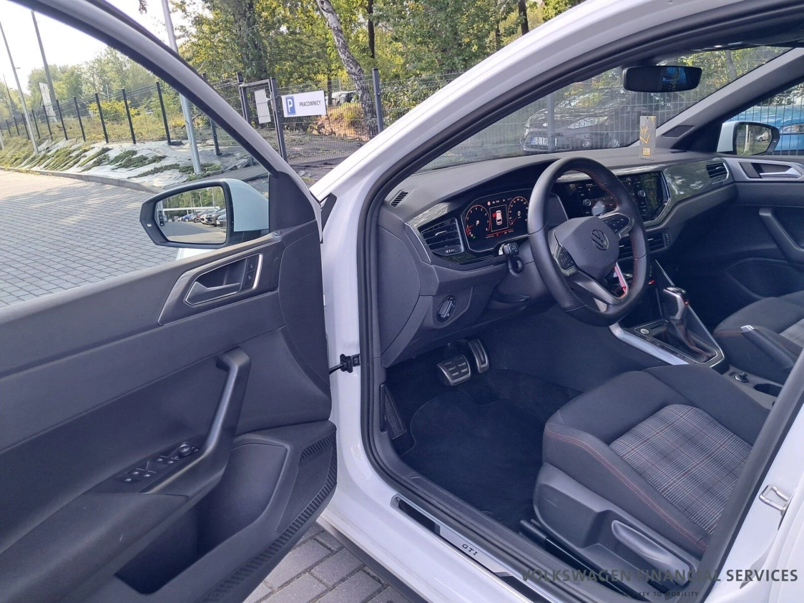 Volkswagen Polo VI (2017-) — zdjęcie 4