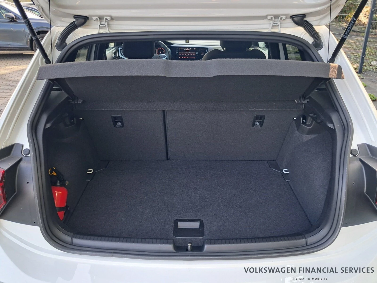 Volkswagen Polo VI (2017-) — zdjęcie 10