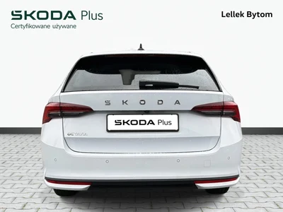 Škoda Octavia z polskiego salonu. Faktura VAT 23%