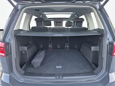 Volkswagen Touran 2.0 TDI 150KM HIGHLINE R-LINE|sky view|hak|krajowy|23% vat