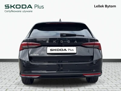 Škoda Octavia z polskiego salonu. Faktura VAT 23%