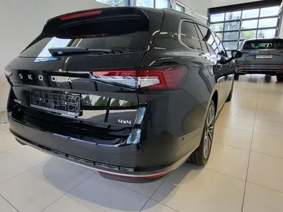 Škoda Superb Škoda Superb Combi L&K 2,0 TDI 193KM 7-biegowa DSG 4x4