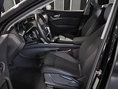 Audi e-tron Night vision, pneumatyka, serwis ASO